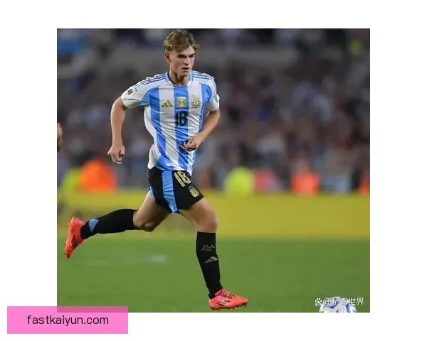 斯卡洛尼足球哲学在国家队战术运用中的表现持续提升